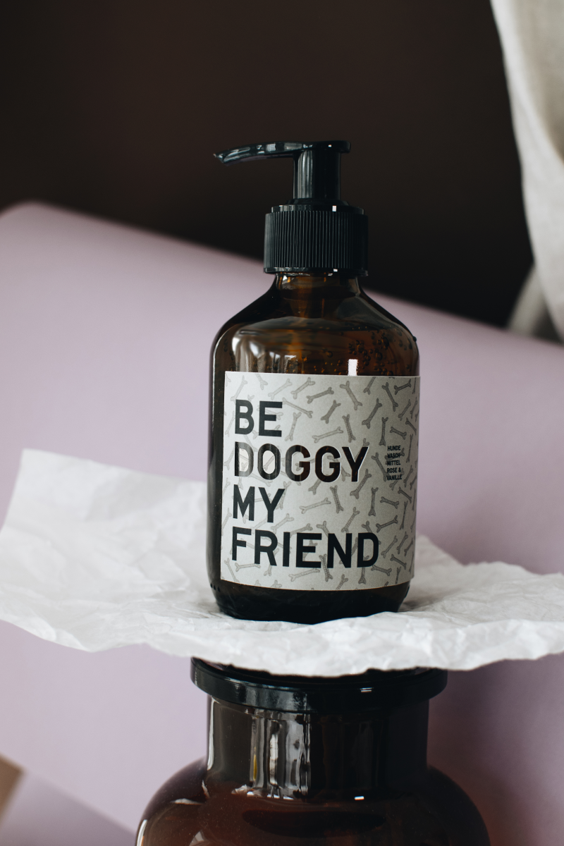 Dog Shampoo with ROSE & APRICOT